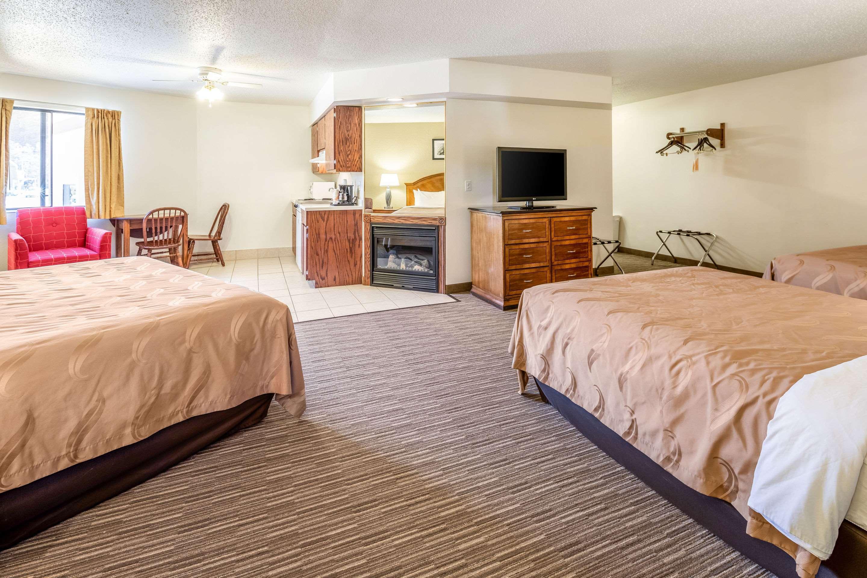 Quality Inn Keystone Near Mount Rushmore Εξωτερικό φωτογραφία