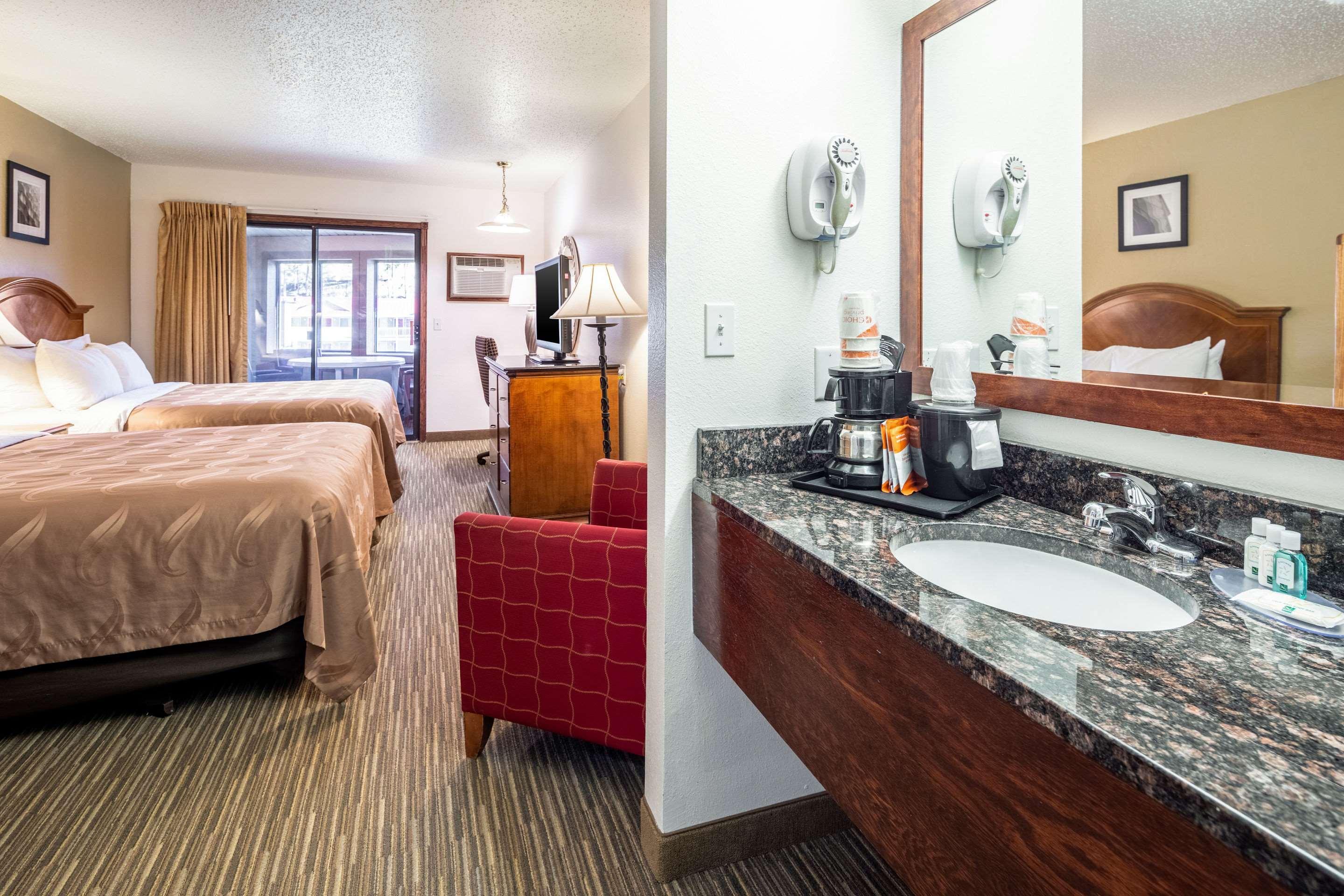 Quality Inn Keystone Near Mount Rushmore Εξωτερικό φωτογραφία