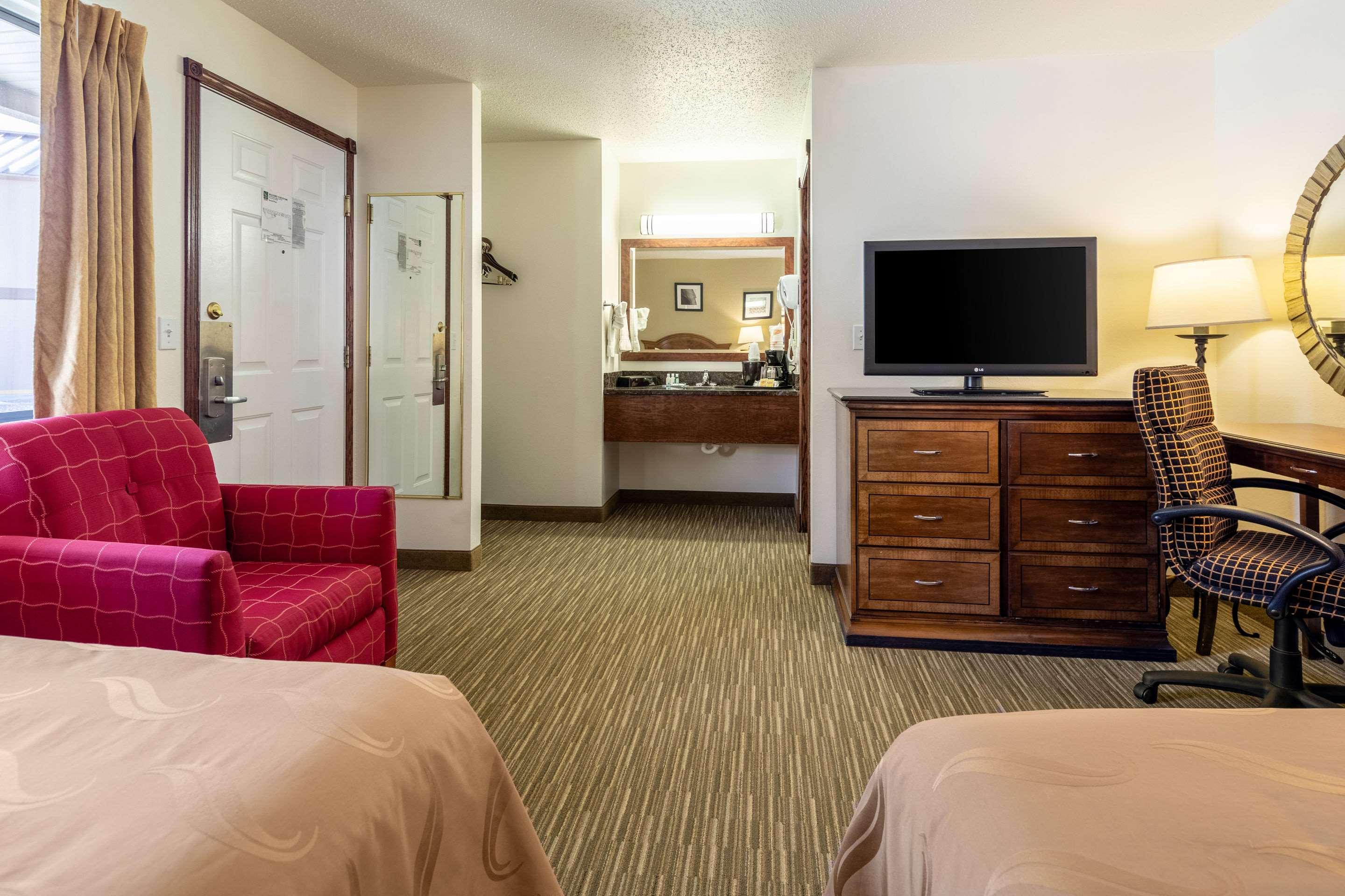 Quality Inn Keystone Near Mount Rushmore Εξωτερικό φωτογραφία